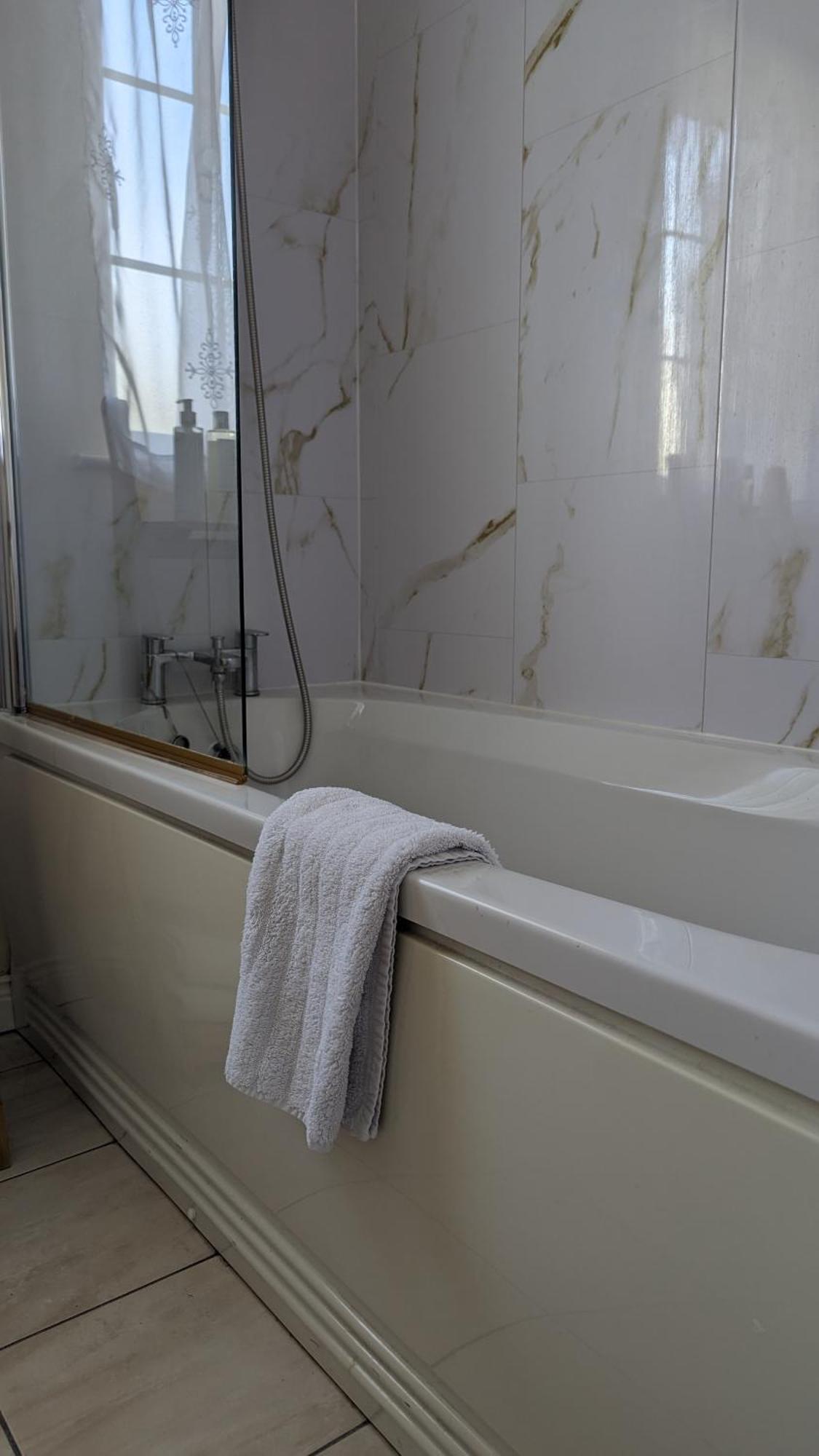 Cosy Fermanagh Home - The Cosy Beech Lisnaskea Екстер'єр фото